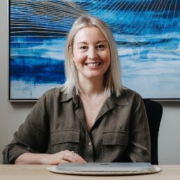 Dr. Deanna Weiss, ND