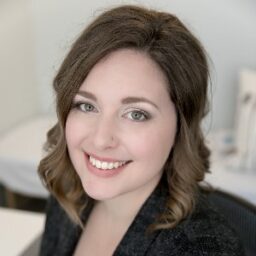 Dr. Elli Reilander, ND MSCP